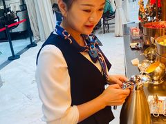 -朗丽兹自助餐厅
