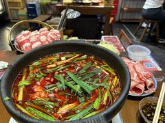 -黔有有贵州酸汤夺夺粉火锅(五味十字店)