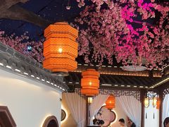 -荷塘秋月·本帮江浙菜(国权路店)