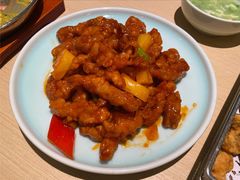 菠萝咕咾肉-吕氏疙瘩汤·新派鲁菜(欢乐汇店)