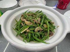 -金沙滩海鲜餐厅·海肠捞饭·手工水饺(梅江龙水园店)