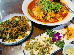 -八木轩·寻味大理白族民俗餐厅(文献路店)