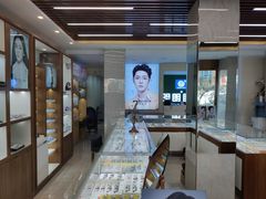 -明月眼镜(三坝店)