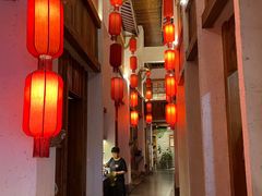 -挂旗柴锅鸡(蚌山区嘉年华店)