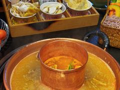 -菌自由丨野生菌火锅特色庭院餐厅(丽江古城店)