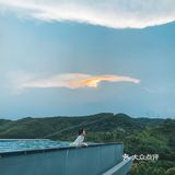 巴厘岛风情度假酒店 敲美温泉和无边泳池