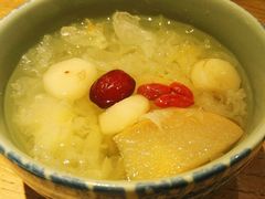 -新梅华·茶点餐厅(欧尚店)