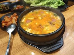 -肉甲韩国木炭烤肉(新壹街1店)