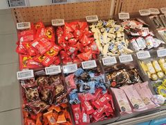 -来伊份(我格广场武宁路店)