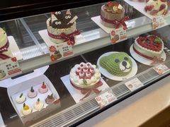 -花花卷卷·鲜食蛋糕(静安久光百货店)