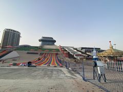 -好伦哥(温都水城店)