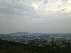 -灵岩山风景区
