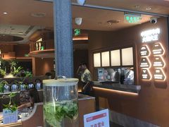 -左庭右院鲜牛肉火锅(七宝领展广场店)