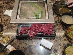 -牛里牛气· 榴莲海鲜鲜牛肉自助火锅·烤肉(横岗店)