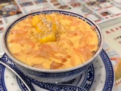 杨枝甘露-广信牛奶甜品世家(台东店)