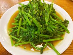 清炒蒿子杆-牛八宝桂林米粉(八里庄店)
