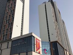 -郑州高新·万科广场