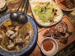 缪家酸菜黑鱼-缪氏川菜(深圳北站缤果空间店)