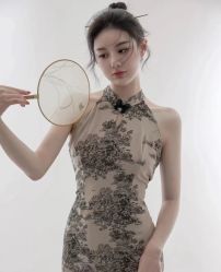-租旗袍租礼服馆