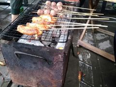 -龙裕山庄烤全羊