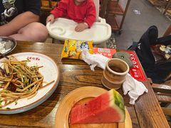-亮欢寨酸汤鱼(沙冲路店)