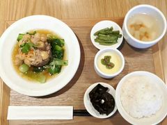 -诚品(信义店)