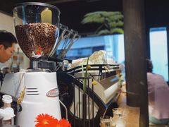 -Metal hands·铁手咖啡