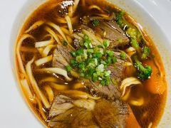 -康师傅私房牛肉面(马泉营奥莱店)