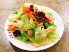 -闫家驴肉火烧(五四店)