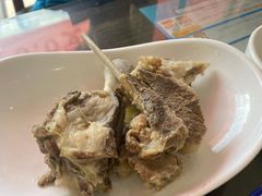 手抓羊肉-壹阁胡羊焖饼(特色小吃街店)