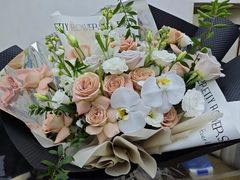 -亭亭鲜花店(中山北路店)