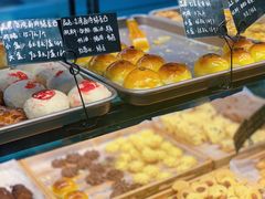 绿豆蛋黄酥-BC烘焙伴手礼(新光天地店)