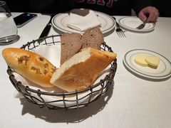 -Wolfgang’s Steakhouse 沃夫冈牛排馆(上海白玉兰广场店)