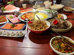 -袁老四重庆老火锅(桐梓坡店)