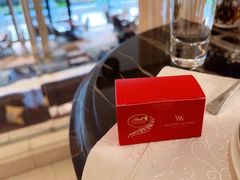 -Salon de Ville浦江汇(上海外滩华尔道夫酒店店)