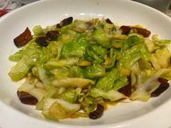 干锅手撕包菜-潇湘码头·鲜湘菜(清河店)