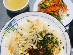 -大嘻咹biangbiang面(历史博物馆店)
