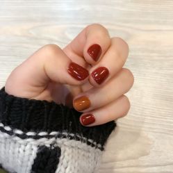 -手牵手美甲