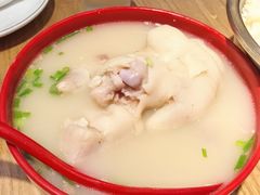 -张太婆老妈蹄花川菜馆·中华餐饮老字号(望平街店)