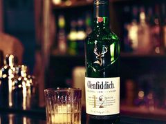 -Mx.cocktail bar