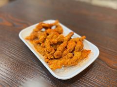 -爆炸头阿姨小四川正宗川味小吃(无任何分店)