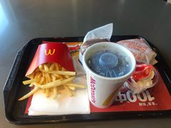 -麦当劳(红旗路店)