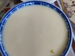 -周大娘牛乳(旧寨古村总店)