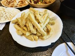 咸蛋黄炒茄子-湘肠香火锅店(团结湖店)
