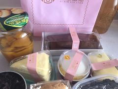 -壹心榴莲千层蛋糕甜品店