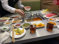 -海底捞火锅(新松江路生日主题店)