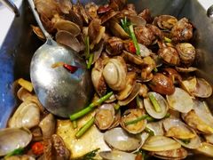 辣炒红岛花蛤-开海·红岛海鲜虾水饺(石老人店)