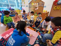 -抱抱熊托育中心(大悦城店)