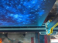 -屋有岛沉浸游戏旗舰店(中山公园店)