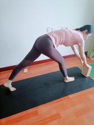 -Yvon yoga 瑜伽·精准体态管理中心